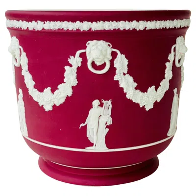 Pre-owned Wedgwood Crimson Dip Jasper Ware Garden Pot In Red