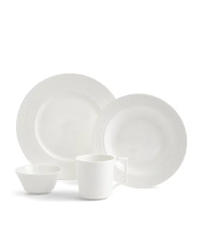 Wedgwood Intaglio Bone China 4-piece Dinnerware Set In White