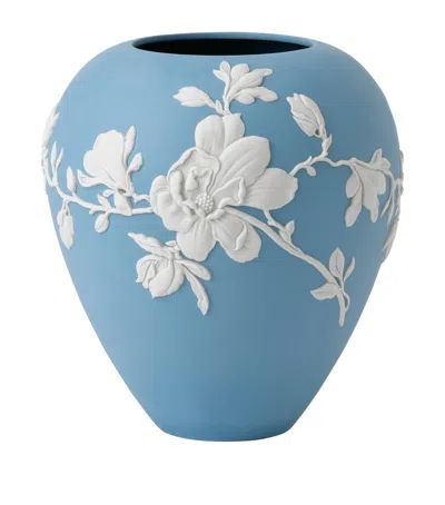 Wedgwood Magnolia Jasper Vase In Blue