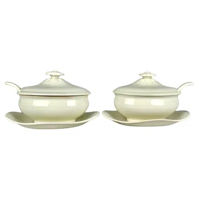 Pre-owned Wedgwood Pair Antique  Creamware Tureens Neoclassical England Circa 1820 In Sand