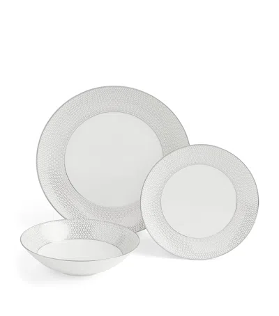 Wedgwood Set Of 12 Gio Platinum Dinnerware Pieces In White