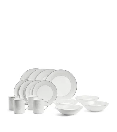 Wedgwood Set Of 16 Gio Platinum Dinnerware Pieces In White