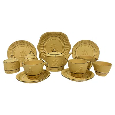 Pre-owned Wedgwood Tête-à-tête Tea Service  In Brown