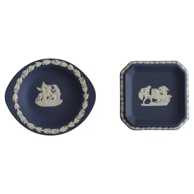 Pre-owned Wedgwood Two  Jasperware Jewelry Dishes With Neoclassical Design, 20thc In Black