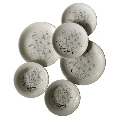 Pre-owned Wedgwood Wild Oats Bone China Dinnerware Set, 6 Pieces In Gray