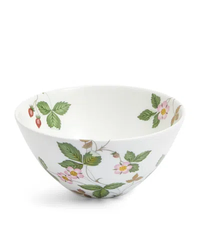Wedgwood Wild Strawberry Bowl In Green