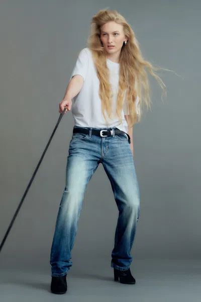 Weekday Arrow Low Rise Regular Straight Leg Jeans