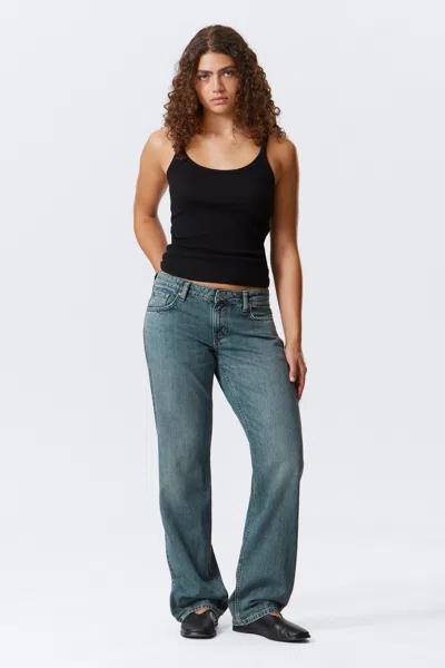 Weekday Arrow Low Rise Regular Straight Leg Jeans