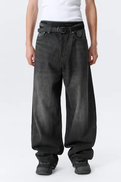 Weekday Astro Mid Rise Loose Baggy Leg Unisex Jeans In Black