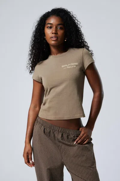 Weekday Boxy Printed Short-sleeved T-shirt In Brown