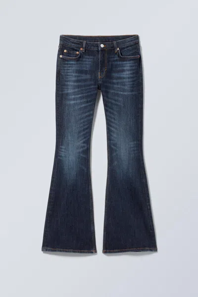 Weekday Rowe Straight Leg Jeans In Vintage Blue