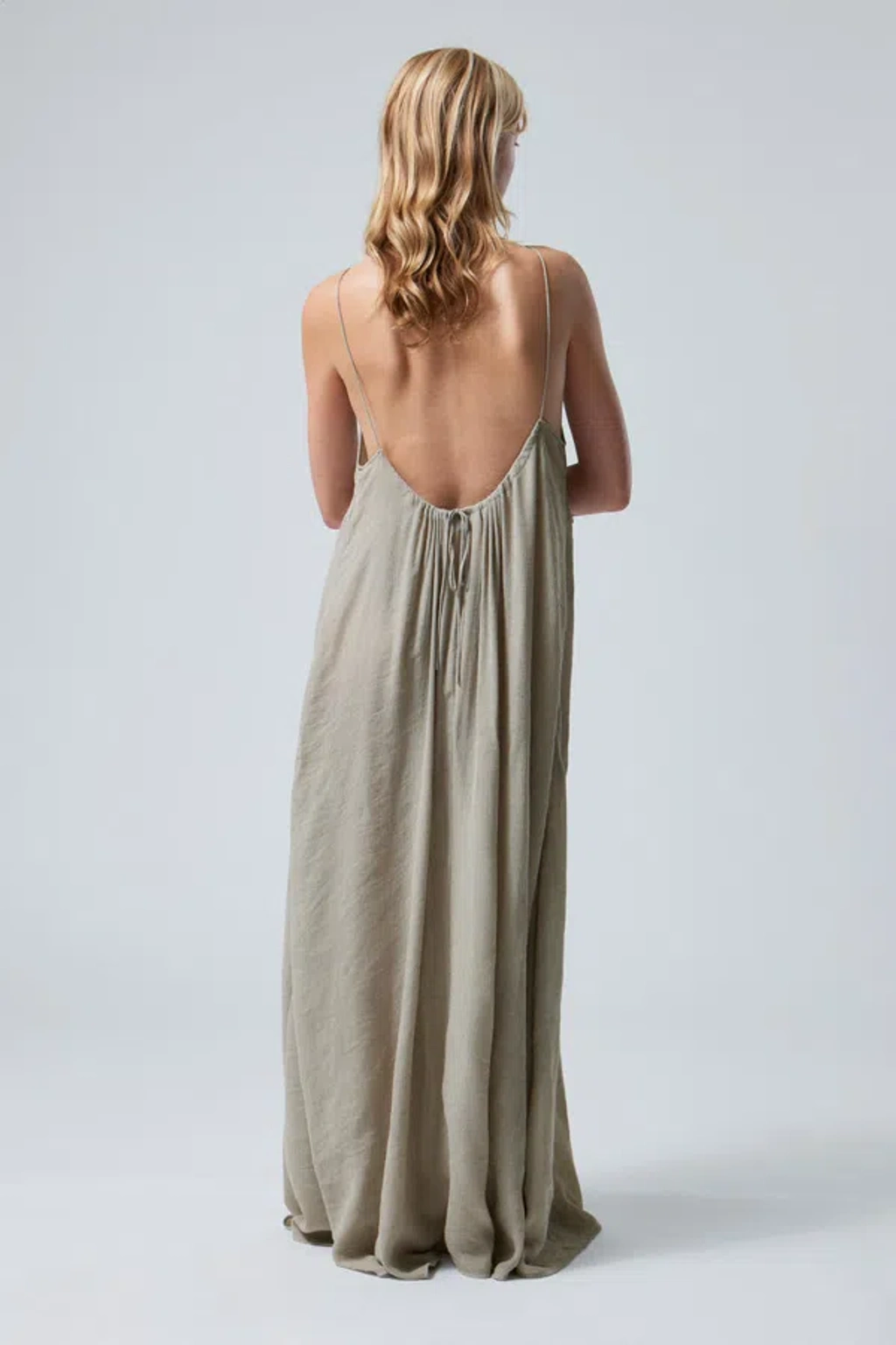 maxi dress weekday sporty fit-and-flare maxi dress - Black