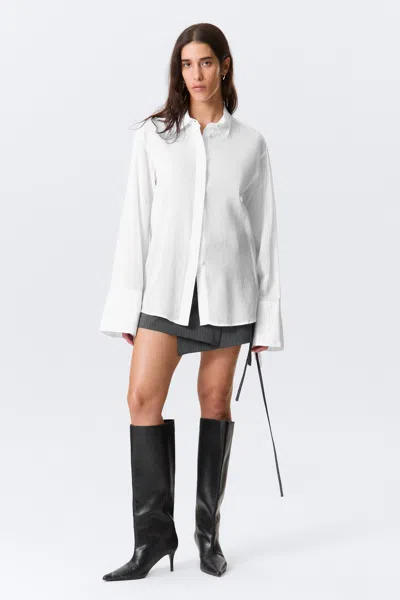 Weekday Long-sleeved Open Back Tie Shirt