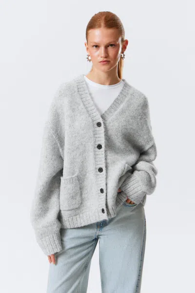 Weekday Loose Fit Knitted V-neck Cardigan