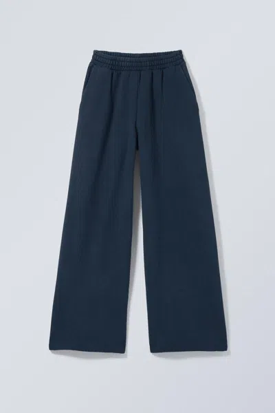 Weekday Loose Long Heavyweight Sweatpants In Blue
