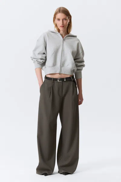 Weekday Low Waist Wide Suiting Trousers In Gray