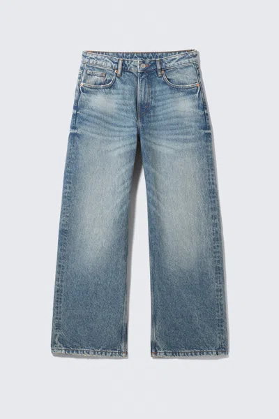 Weekday Missy Low Rise Loose Straight Leg Jeans
