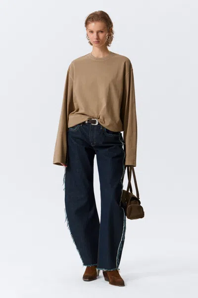 Weekday Oversized Long Sleeve T-shirt In Brown