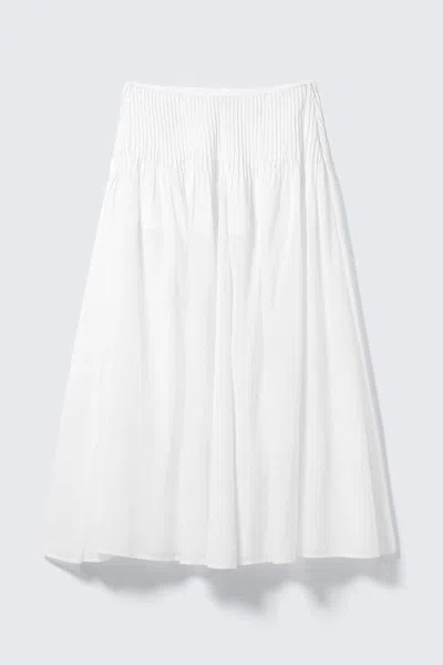 Weekday Pleated Mid Rise Maxi Skirt In White