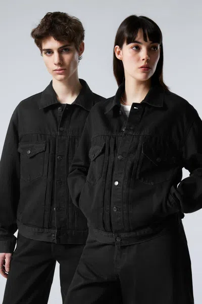 Weekday Relaxed Fit Denim Jacket In Black