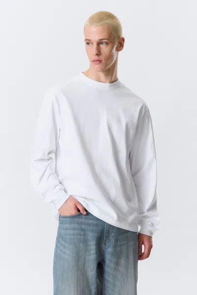 Weekday Relaxed Long-sleeved Cotton T-shirt In White