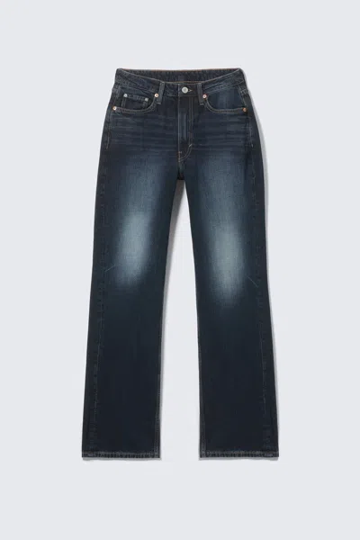 Weekday Resolute Curve High Waisted Regular Straight Jeans In Blue