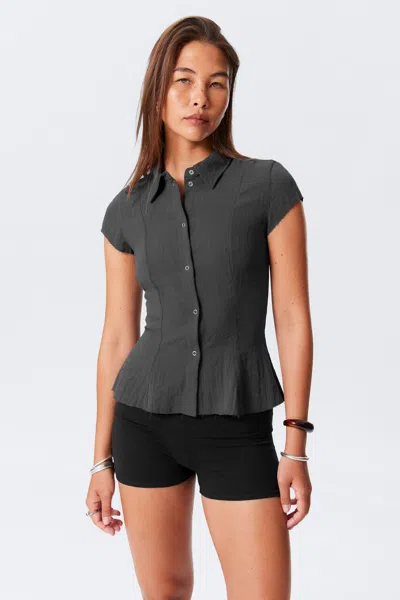 Weekday Slim Fit Short-sleeved Crepe Shirt