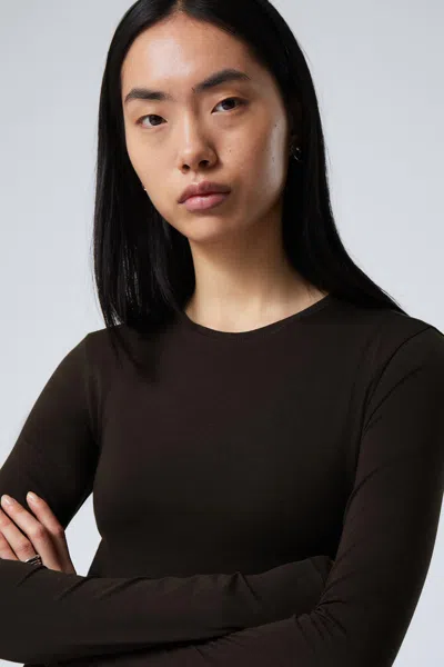 Weekday Slim Fitted Long Sleeve In Brown