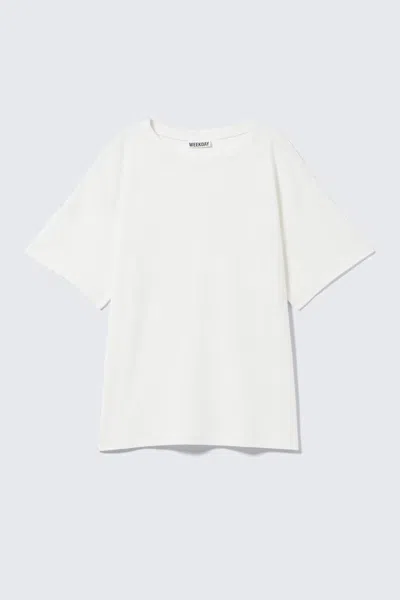 Weekday Soft Oversized Short-sleeved T-shirt