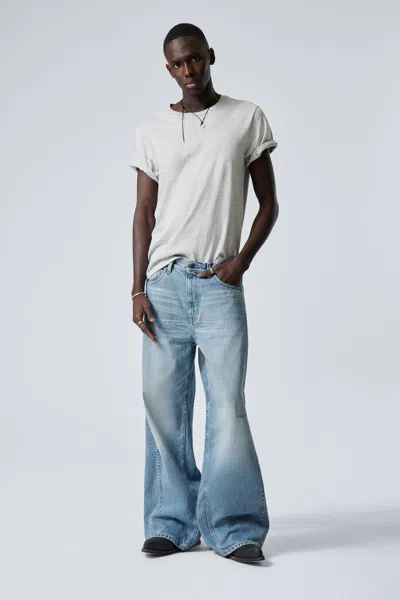 Weekday Solar Cut Loose Wide Leg Jeans In Blue
