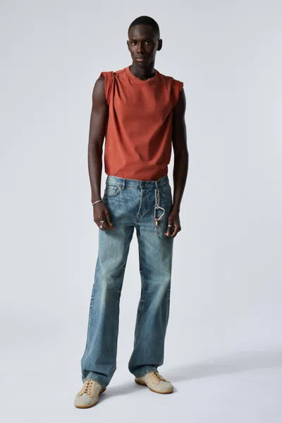 Weekday Sphere Low Rise Loose Straight Leg Jeans In Blue
