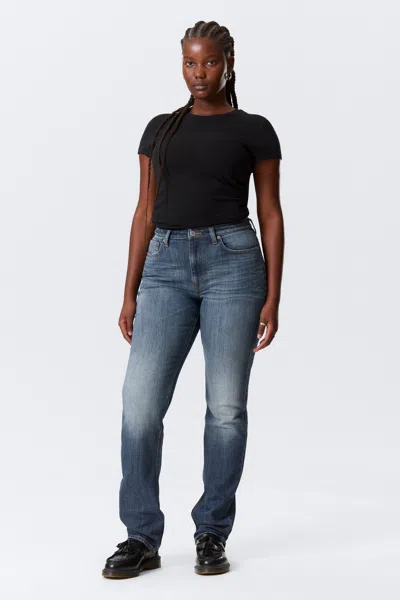 Weekday Vega Curve High Waisted Slim Leg Jeans