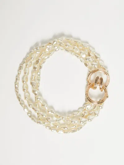 Weekend Joan In White