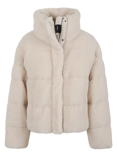 Weekend Max Mara Alfredo Quilted Jacket In White