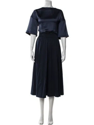 Pre-owned Weekend Max Mara Bateau Neckline Midi Length Dress In Blue