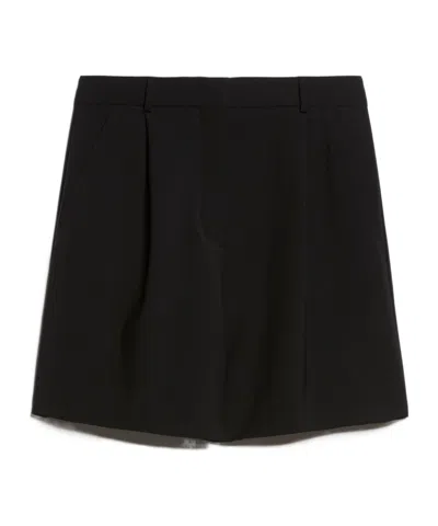 Weekend Max Mara Belt-loop Shorts In Black