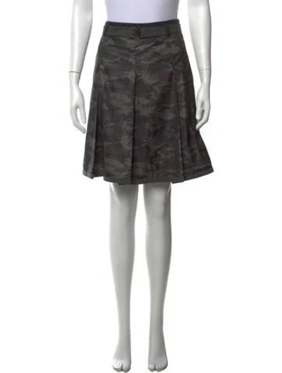 Pre-owned Weekend Max Mara Camouflage Print Mini Skirt In Green