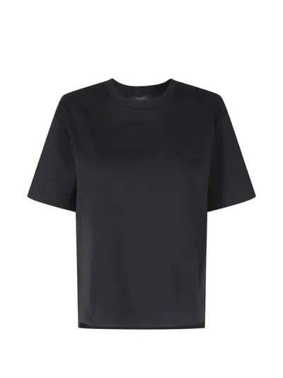 Weekend Max Mara Crew-neck T-shirt In Black