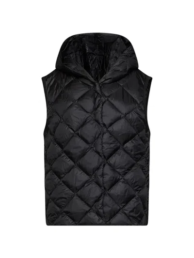 Weekend Max Mara Diamond-quilted Hooded Gilet In Black