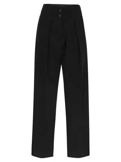 WEEKEND MAX MARA WEEKEND MAX MARA DINGEY LOOSE FITTING TROUSERS IN WOOL BLEND