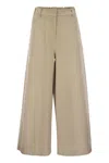 Weekend Max Mara Medina Logo Patch Wide Leg Trousers In Beige