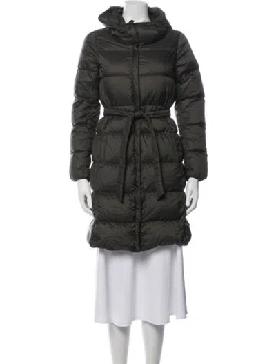 Pre-owned Weekend Max Mara Down Coat In Green