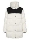 Weekend Max Mara Long Down Jacket In White