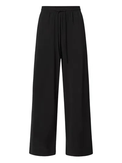 Weekend Max Mara Elmo Cropped Trousers In Stretch Wool In Black