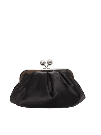 Weekend Max Mara Cubico Leather Clutch In Black