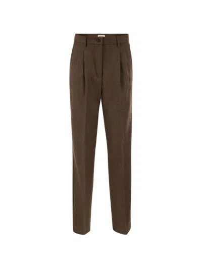 Weekend Max Mara Pleated Wool Trousers In Green