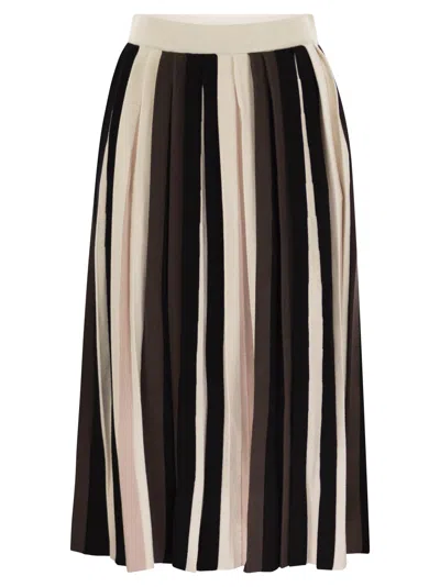 Weekend Max Mara Pleiadi Pleated Viscose Skirt In Black