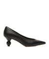 Weekend Max Mara Pointed High Heels In Black