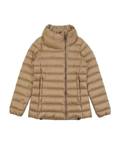 Weekend Max Mara Quilted Short Style Down Jacket In Brown