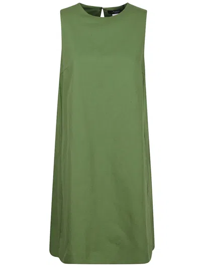 Weekend Max Mara Round Neck Sleeveless Dress In Green